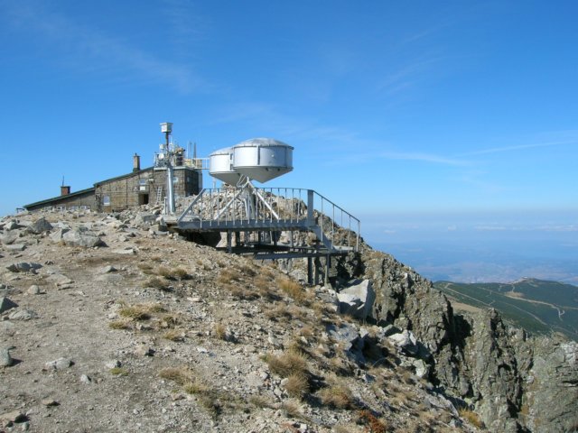theweatherstation.jpg